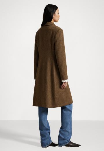 Шерстяное пальто
