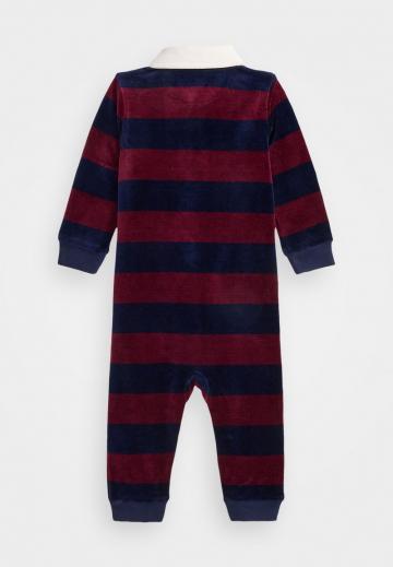 Набор одежды