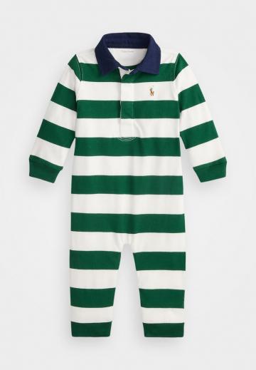 Набор одежды