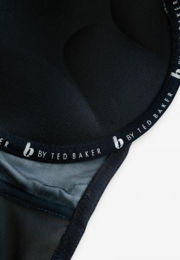 Бюстгальтер на косточках