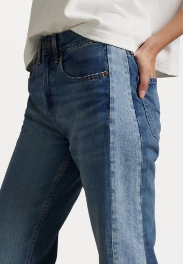 Клешеные джинсы