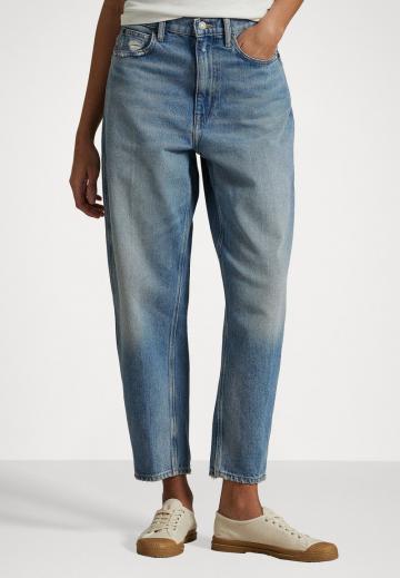 Джинсы