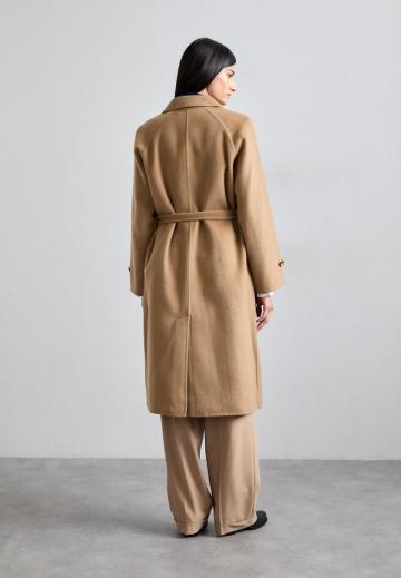 Шерстяное пальто