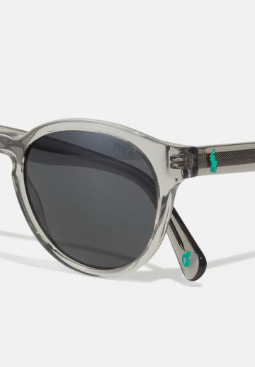 Солнечные очки