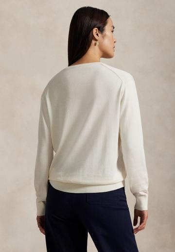 Пуловер с вырезом V