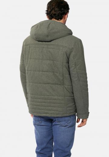 Зимняя куртка