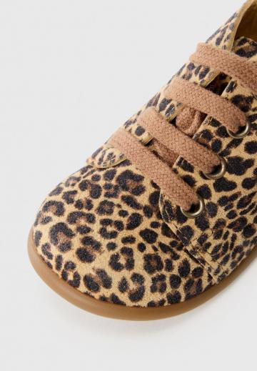 Детская обувь