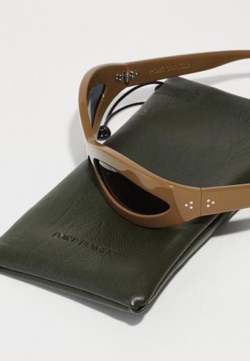 Солнечные очки