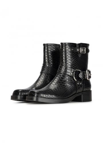 Ковбойские сапоги