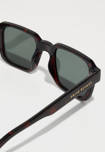 Солнечные очки