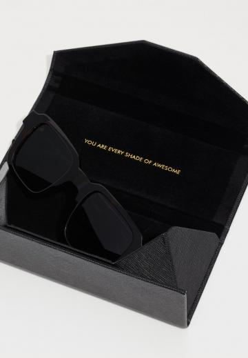 Солнечные очки