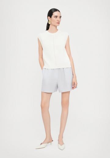 Пуловер без рукавов