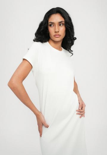 Длинное платье