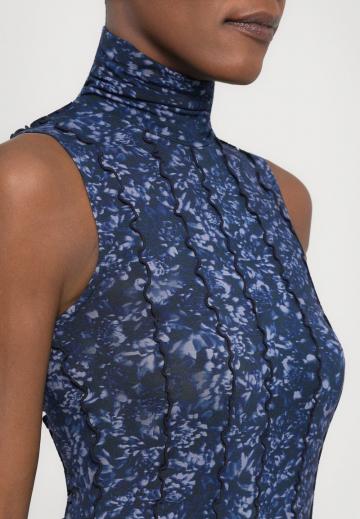 Длинное платье