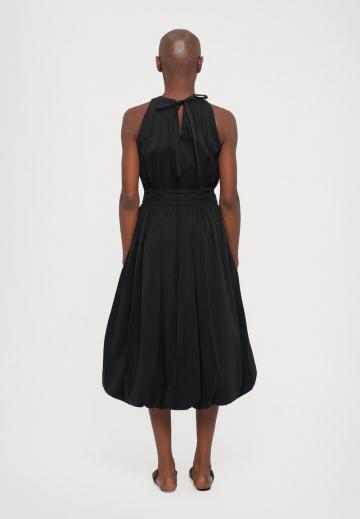 Длинное платье