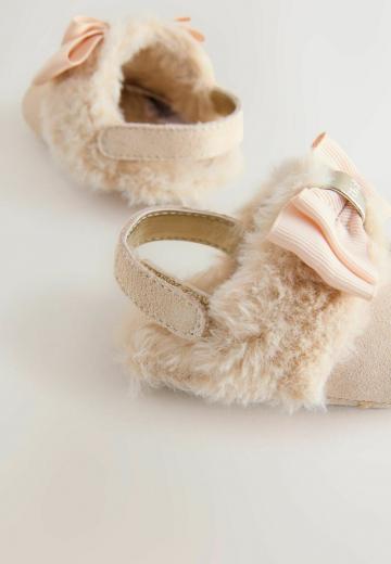 Детская обувь