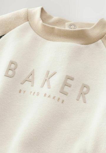 Набор одежды