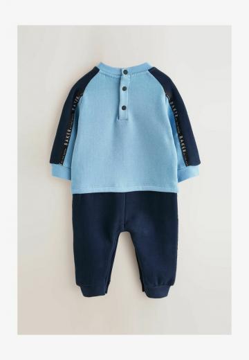 Набор одежды