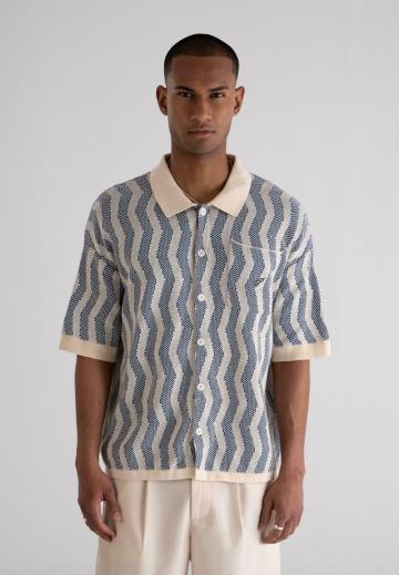 Рубашка с коротким рукавом