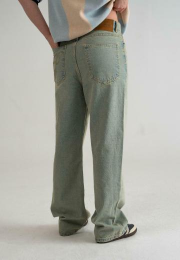 Свободные джинсы