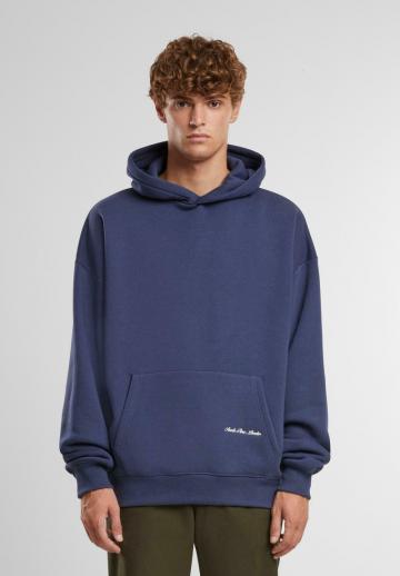 Пуловер с капюшоном