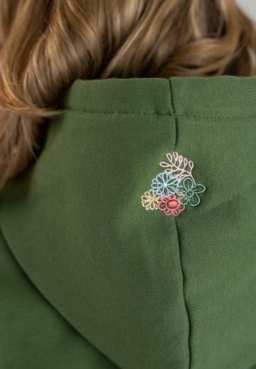 Пуловер с капюшоном