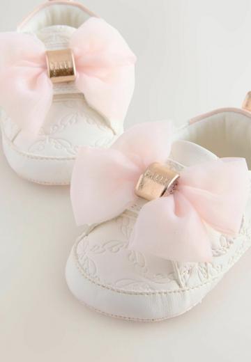 Детская обувь