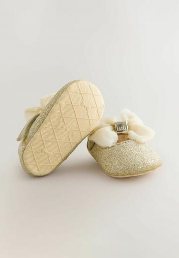 Детская обувь