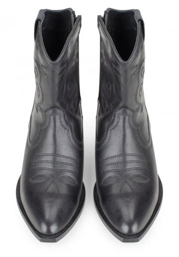 Ковбойские сапожки