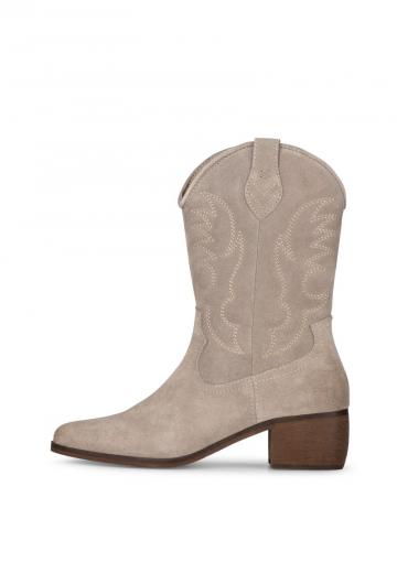 Ковбойские сапожки