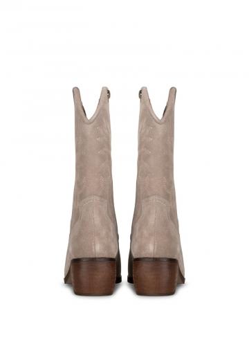 Ковбойские сапожки