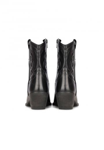 Ковбойские сапожки