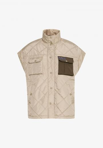 Длинный жилет