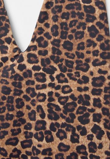 Слитный купальник