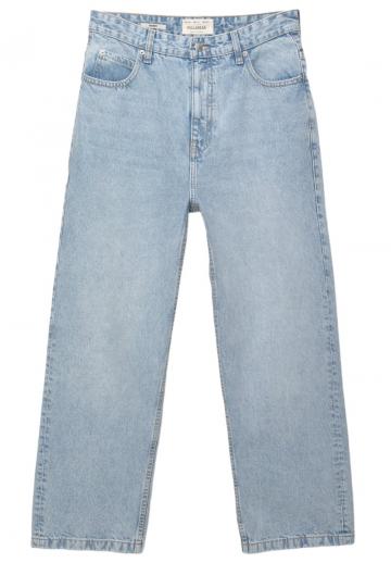 Свободные джинсы