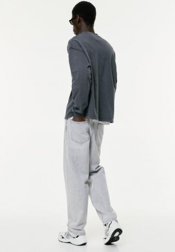 Свободные джинсы