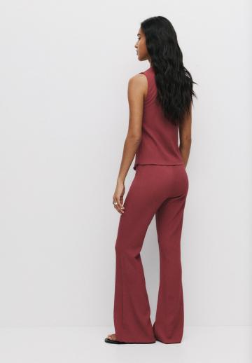 Блузка без рукавов