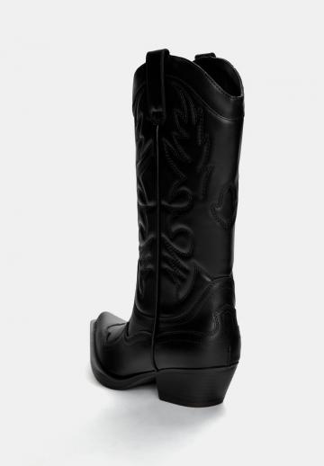 Ковбойские сапоги