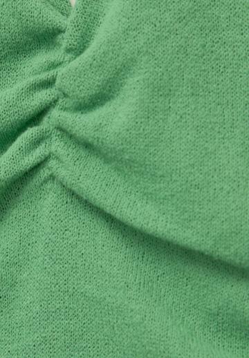 Платье футляр