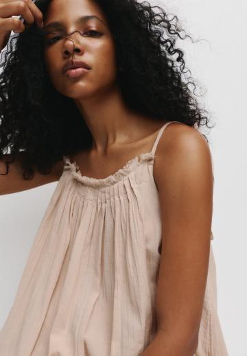 Короткое платье