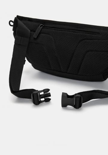 Сумка на пояс