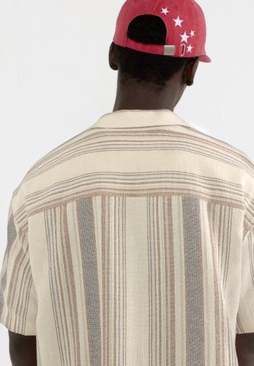 Рубашка с коротким рукавом