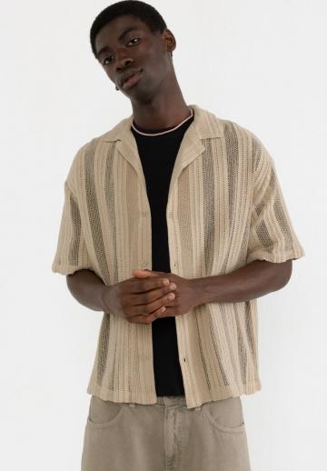 Рубашка с коротким рукавом