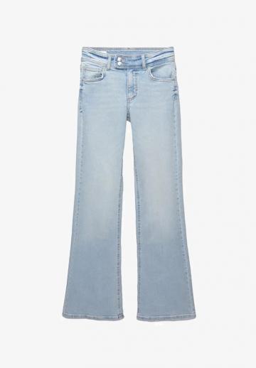 Клешеные брюки