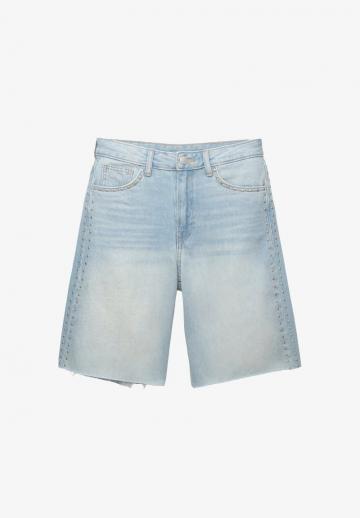 Джинсовые шорты