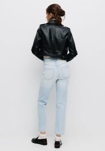 Короткие джинсы