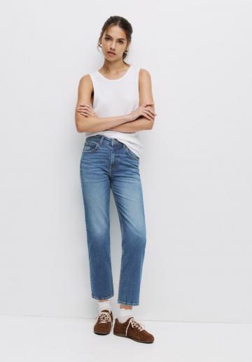 Короткие джинсы