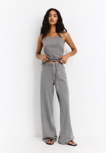 Свободные джинсы