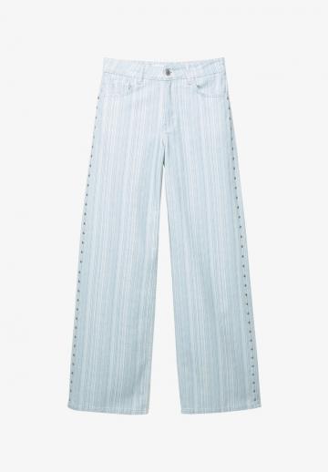 Прямые джинсы