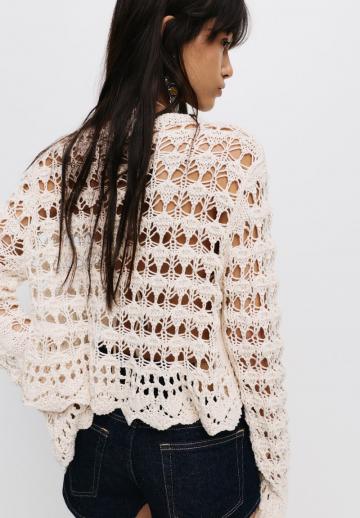 Вязаная кофта